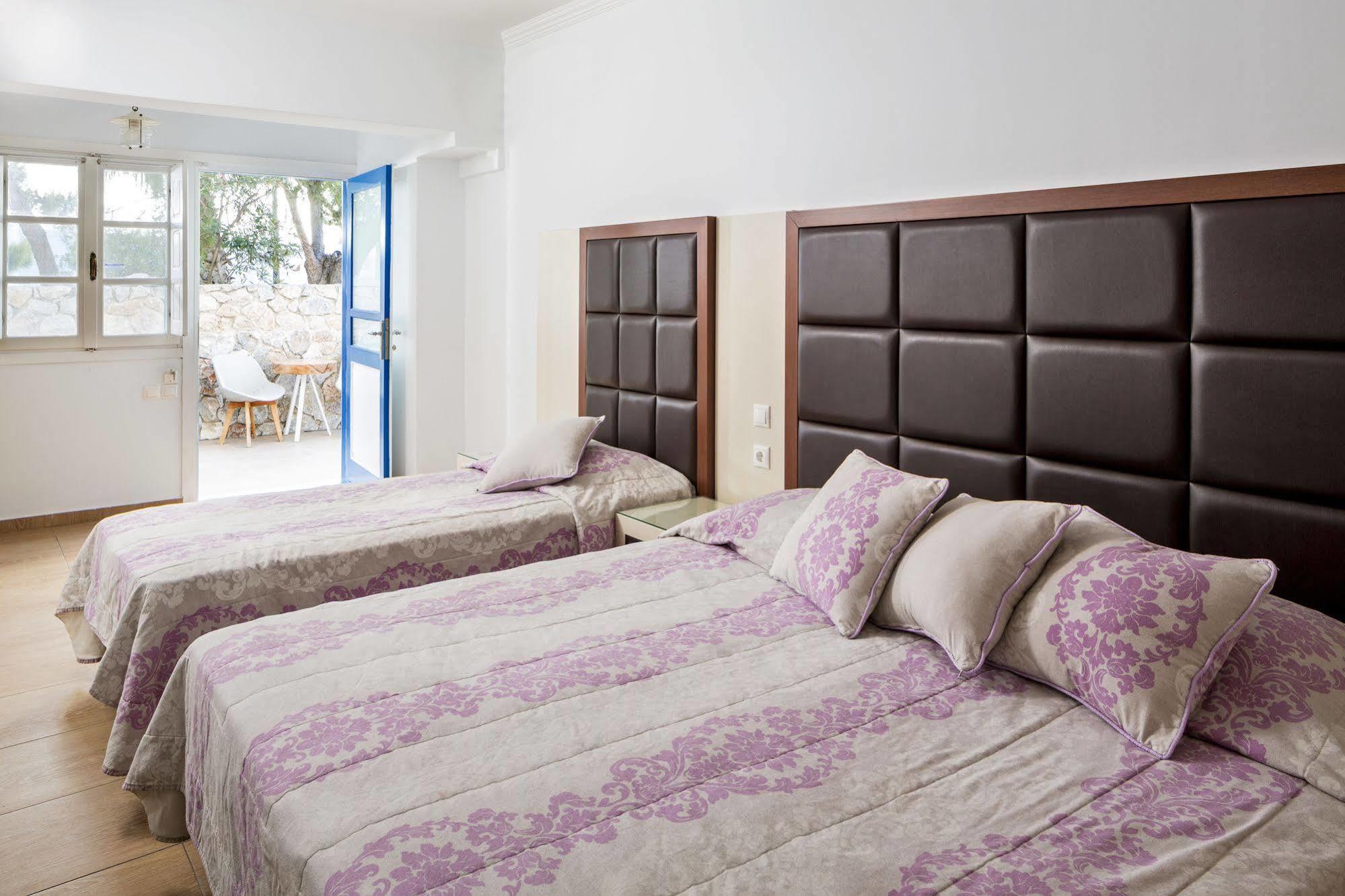 Loizos Stylish Residences Fira  Exterior photo