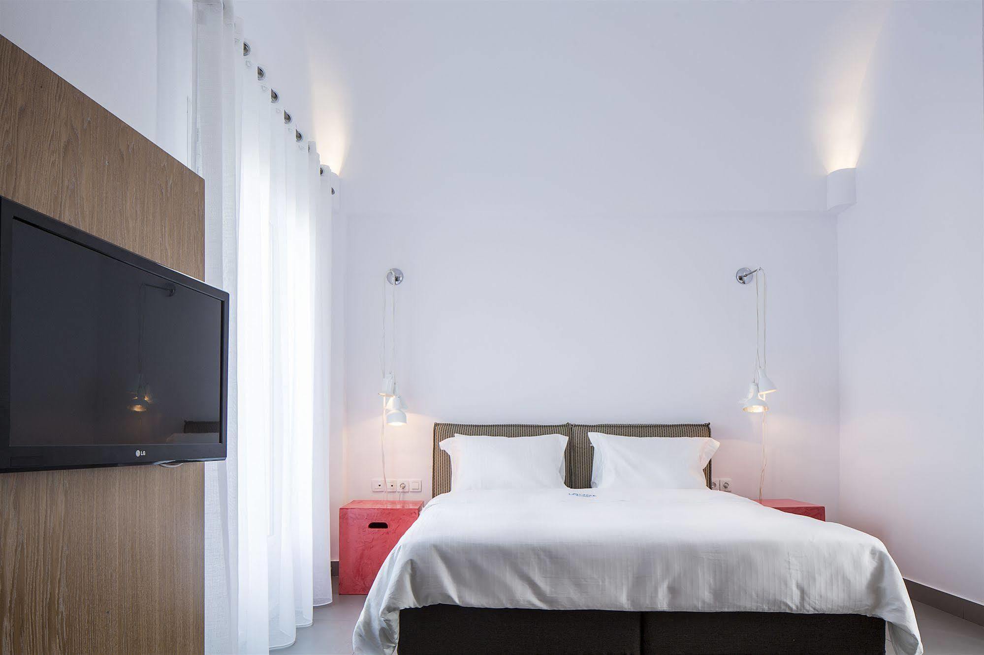 Loizos Stylish Residences Fira  Exterior photo