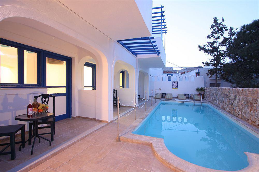 Loizos Stylish Residences Fira  Exterior photo