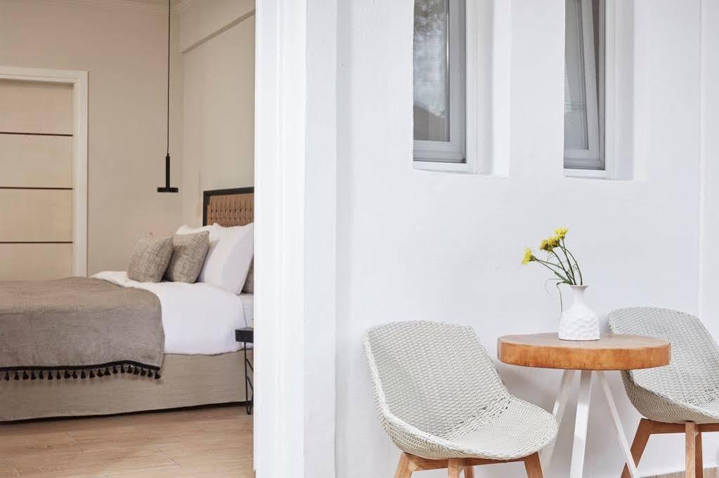 Loizos Stylish Residences Fira  Exterior photo